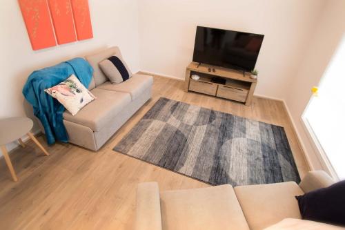 Contemporary Esprit with river reserve access — Tailem Bend — photo 4