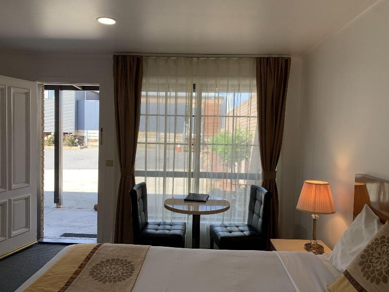 Swaggers Motor Inn — hotel in Yass