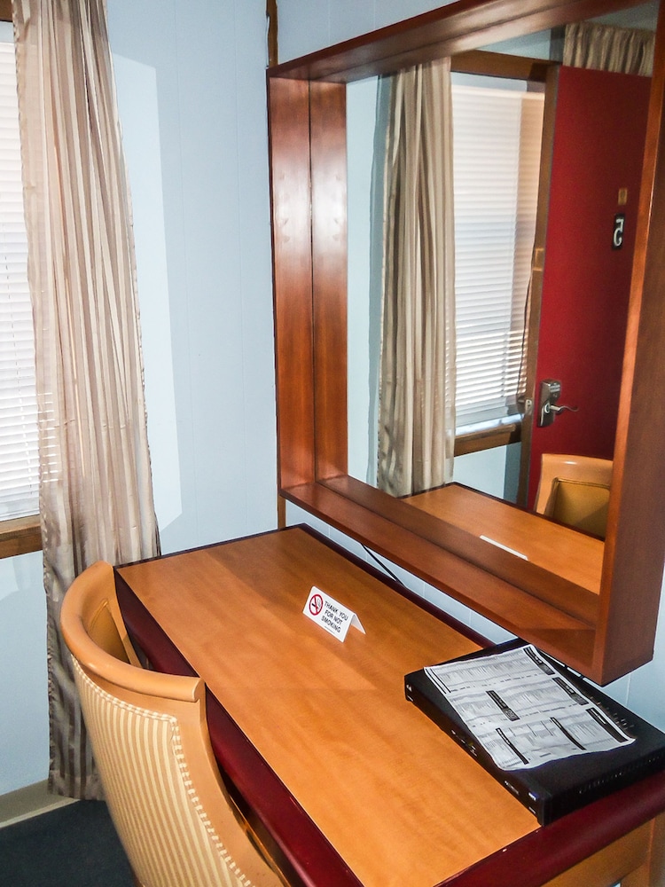 The Gold Pan Motel - photo 28