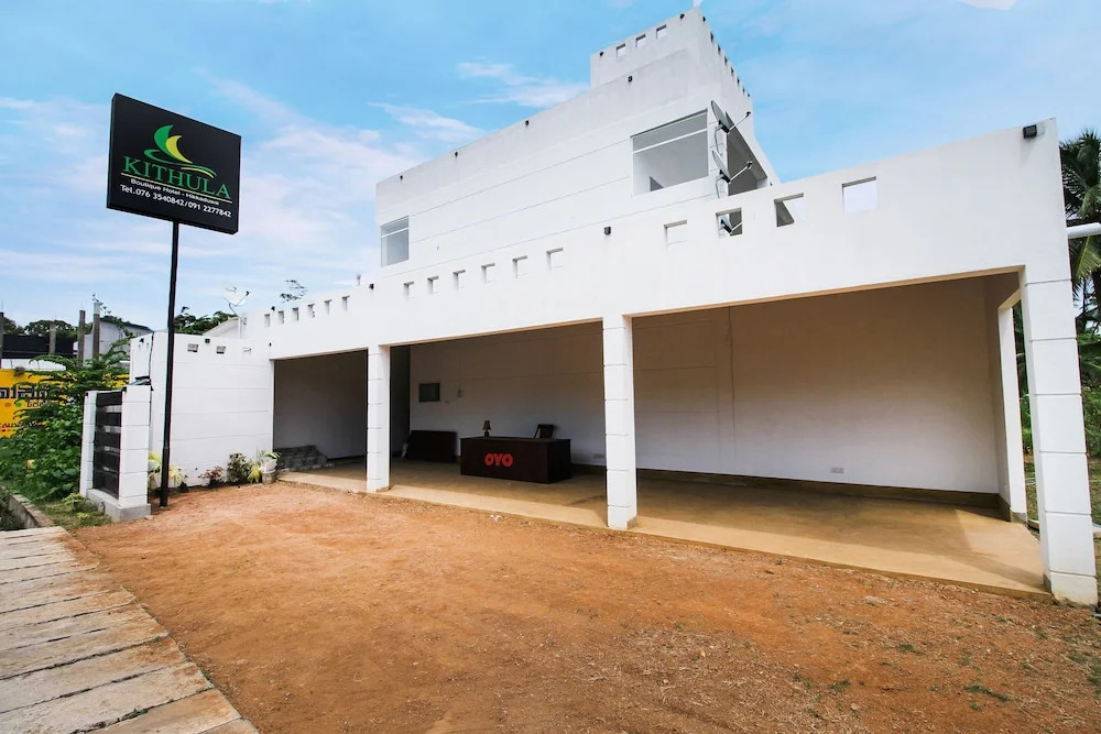 OYO 263 Kithula Boutique Hotel in Hikkaduwa, Sri Lanka