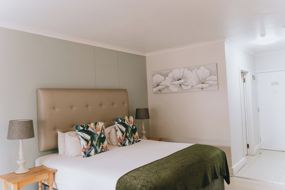 The Riverside Hotel — 4-Star Luxury Hotel in Durban, South Africa
