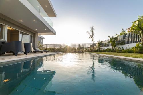 Anlijors Premium Residency — hotel in Kalyvia Thorikou