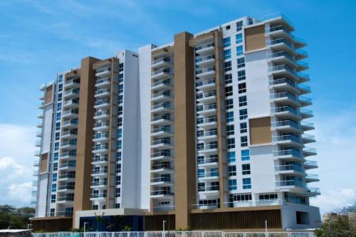 Apartamento Santa Marta Ocean Club Bello Horizonte — 4-Star Luxury Hotel in Santa Marta, Colombia