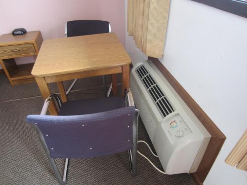Cloud 9 Motel - photo 16