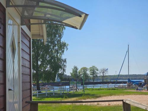 Kanalkrogen Stugor in Mariestad, Sweden