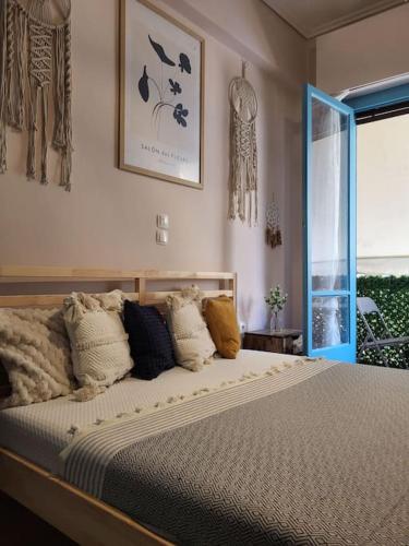 Viva la Frida Boho Apartment in Central Athens — 4-Star Luxury Hotel in Athens, Greece