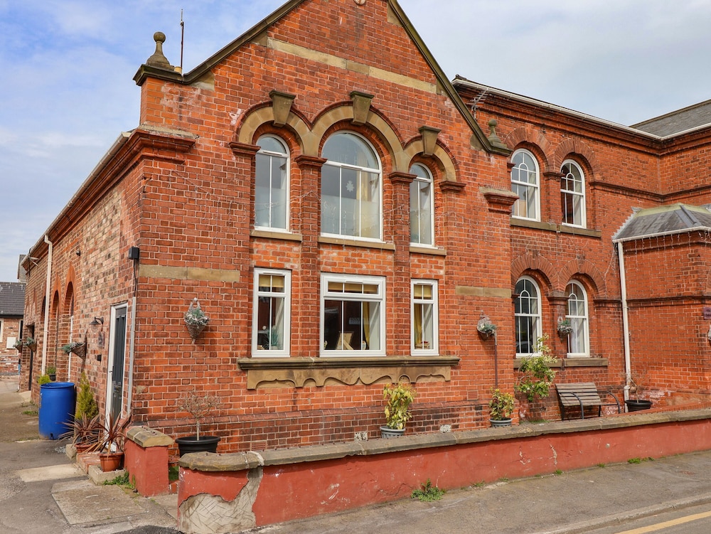 The Old Police House — 4-Star Luxury Hotel in Withernsea, United Kingdom