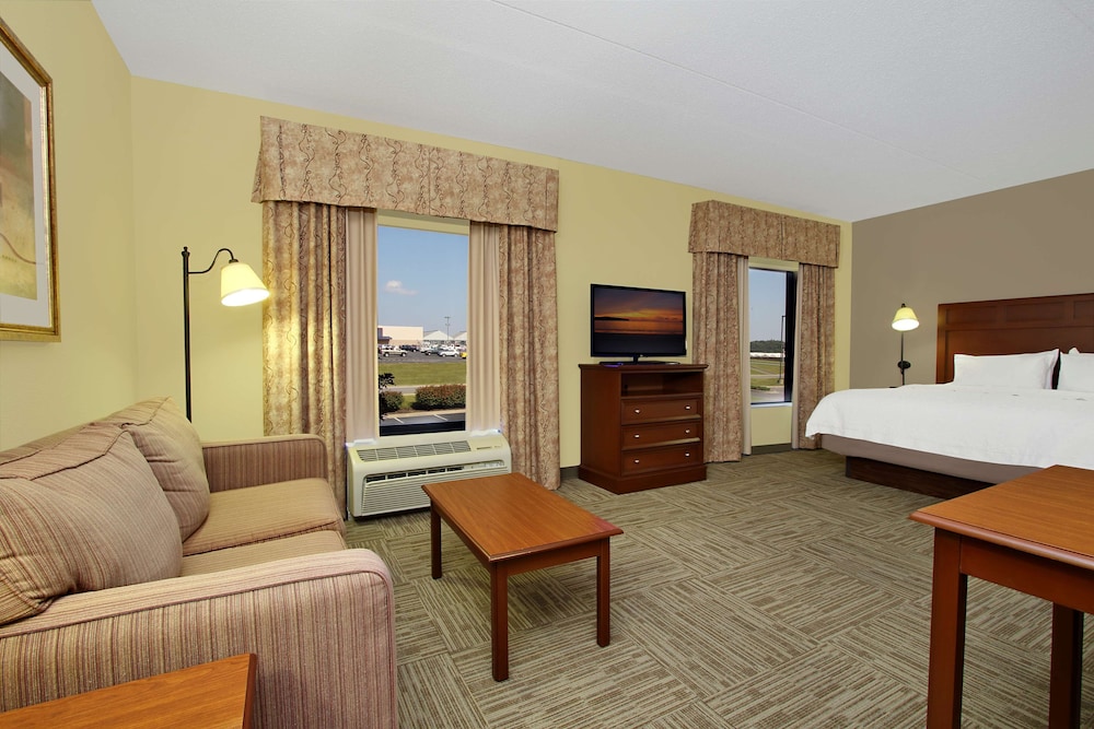 Hampton Inn & Suites Madisonville - photo 22