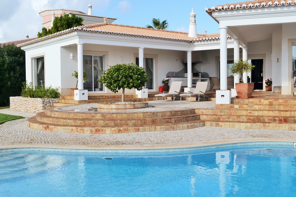 Rocha Negra in Lagos, Portugal