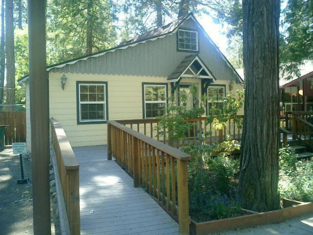 Lazy Z Resort - photo 130