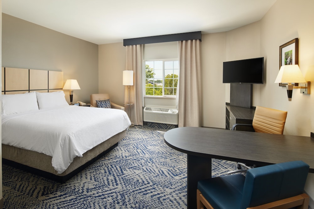 Candlewood Suites I 26 at Northwoods Mall by IHG - photo 23