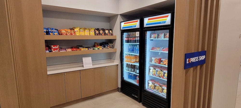 Holiday Inn Express White Marsh by IHG - photo 24