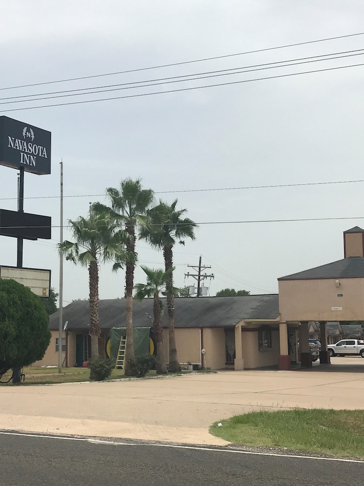 Navasota Inn - photo 15
