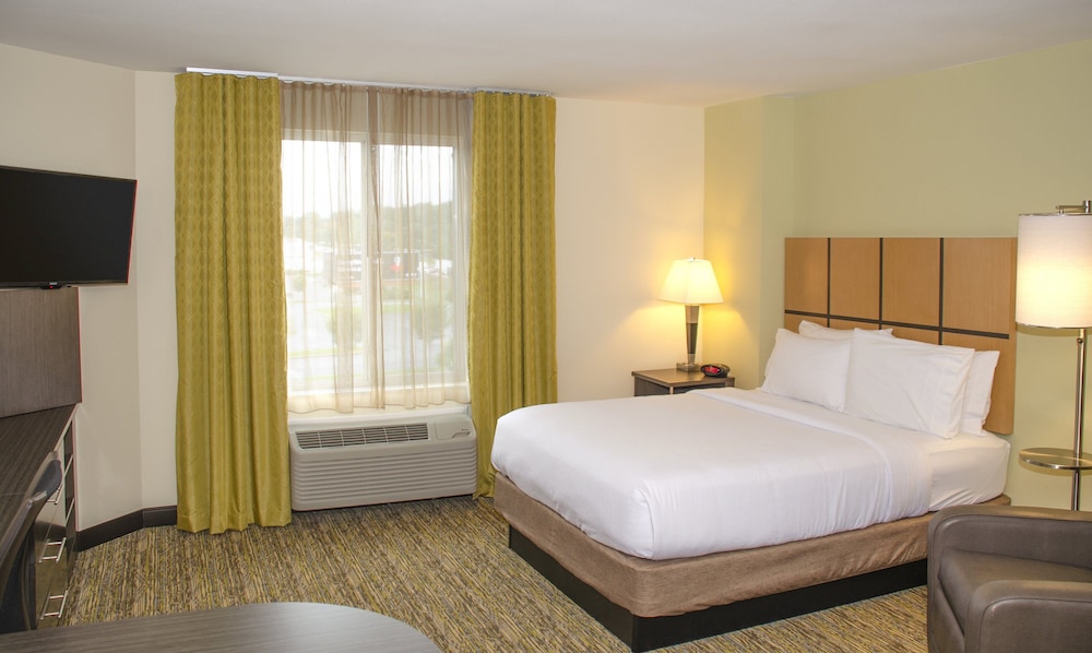 Candlewood Suites York by IHG - photo 9