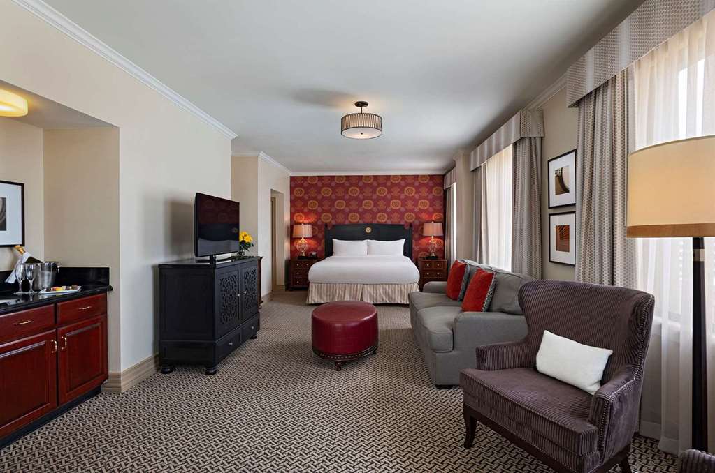 The Stephen F Austin Royal Sonesta Hotel - photo 18