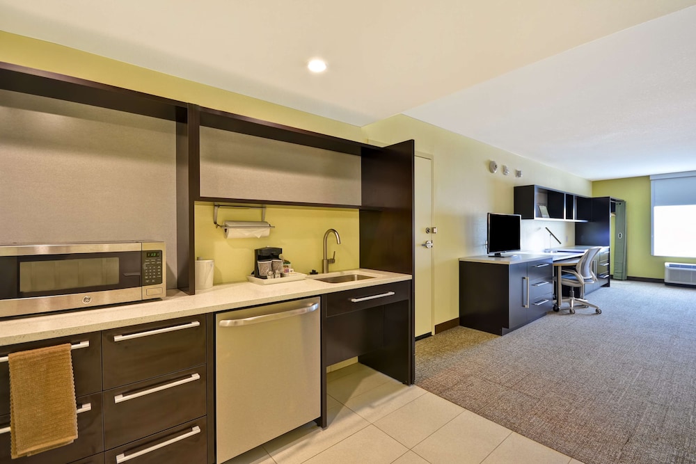 Home2 Suites by Hilton North Dallas Central Expy - photo 9