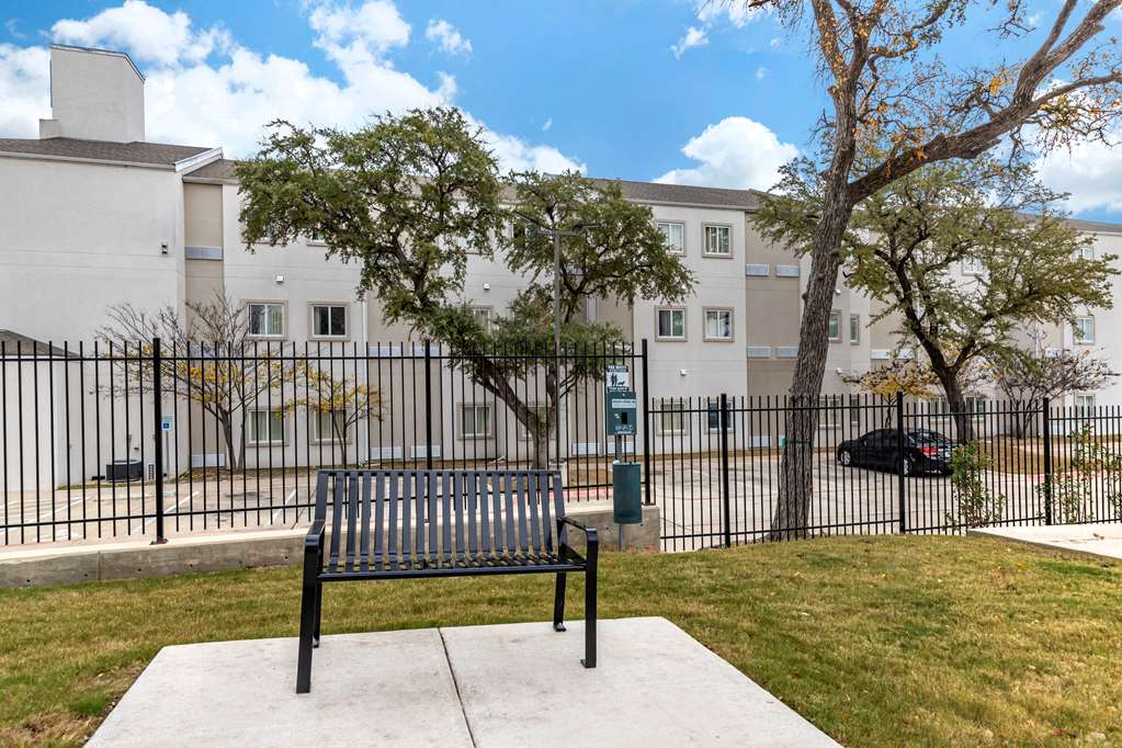 Comfort Suites Cedar Park Austin Northwest - photo 42