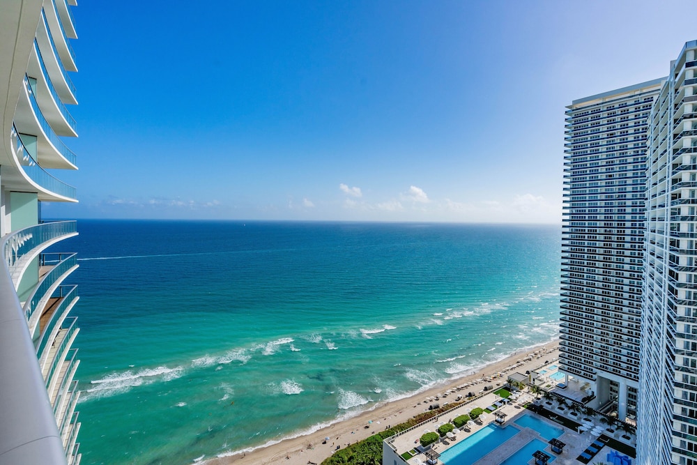 Private Ocean Condos Hyde Beach Resort - photo 122