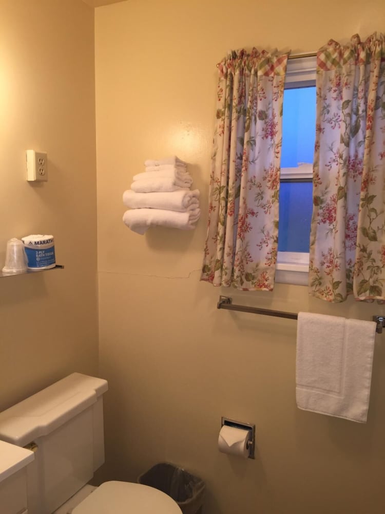 Sharon Motel - photo 10