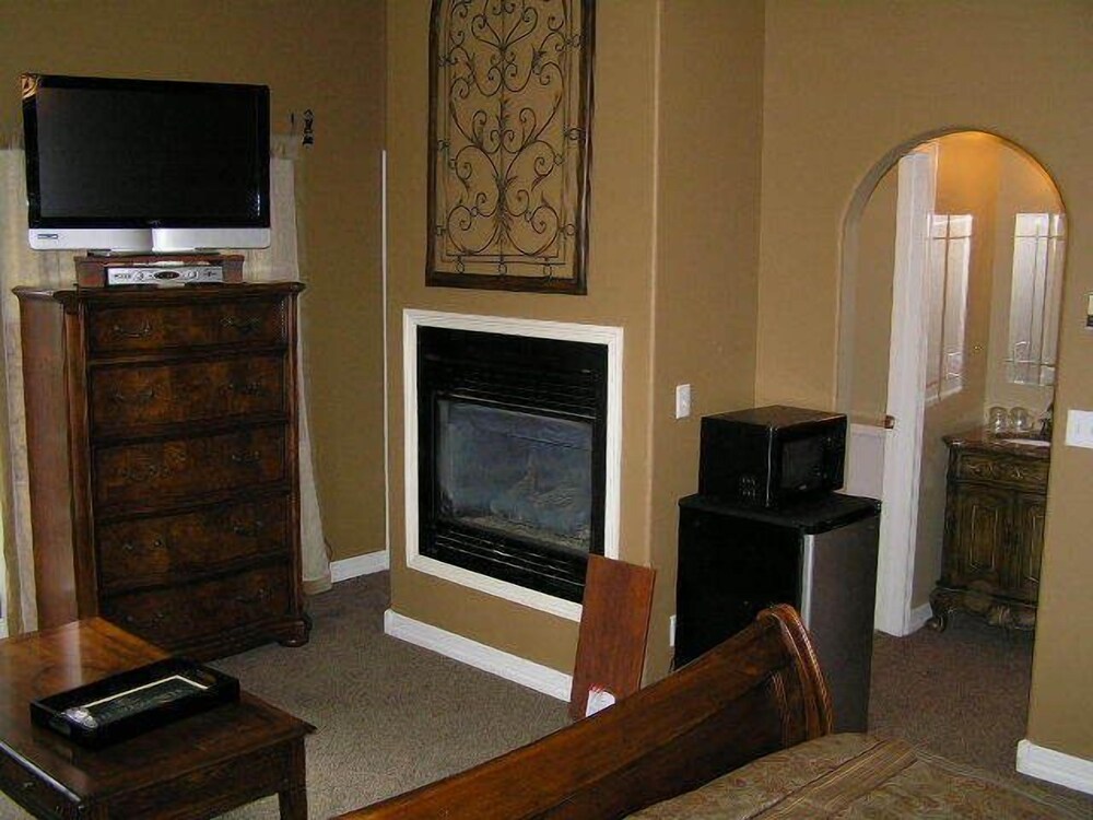 Breckenridge Boutique Hotel - photo 26