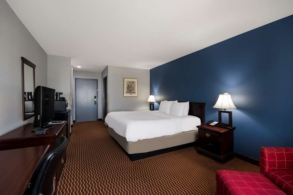 Quality Inn & Suites Oklahoma City North - photo 17