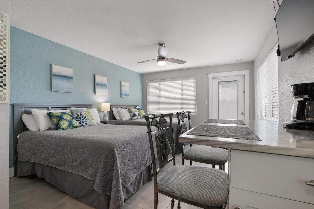 A Beach Retreat - photo 47