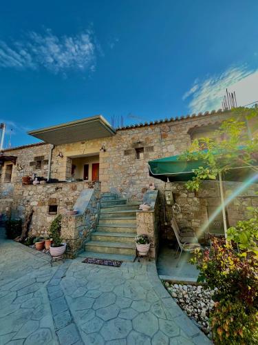 Voula Pansion in Kardamyli, Greece