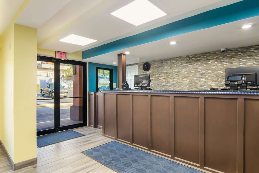 Rodeway Inn & Suites Monroeville Pittsburgh - photo 5