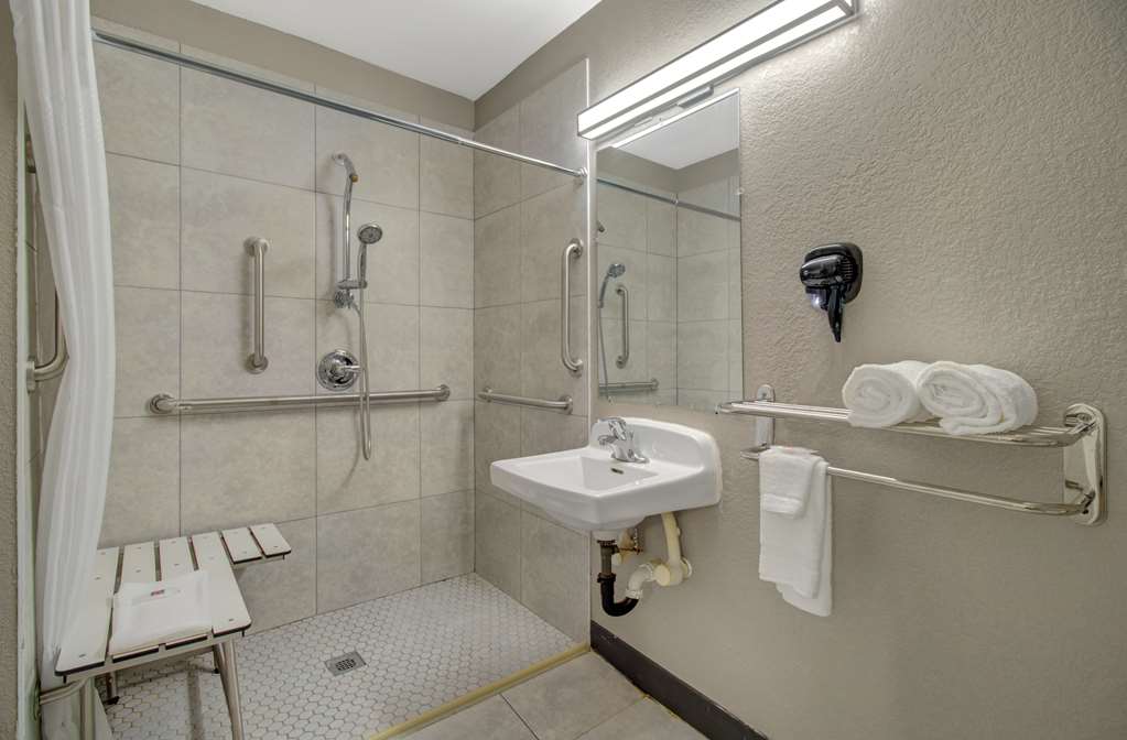 Motel 6 Venice FL - photo 16