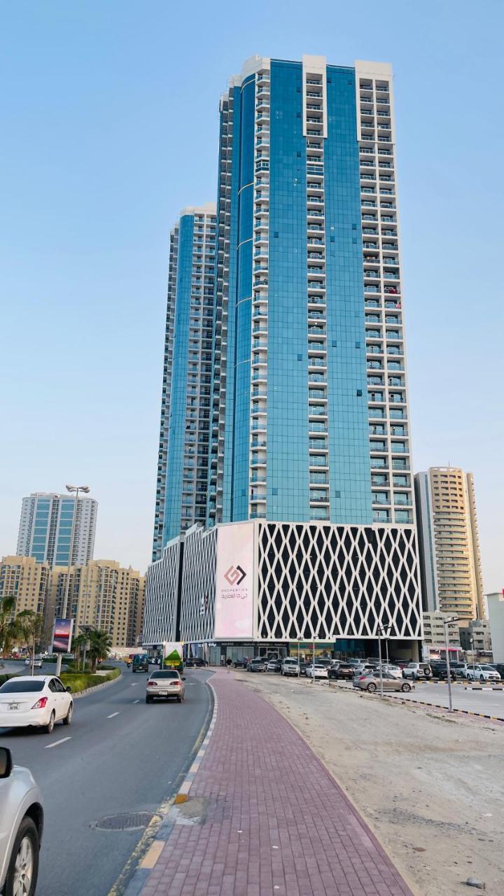 Luxury stay — 4-Star Luxury Hotel in Ajman City, United Arab Emirates
