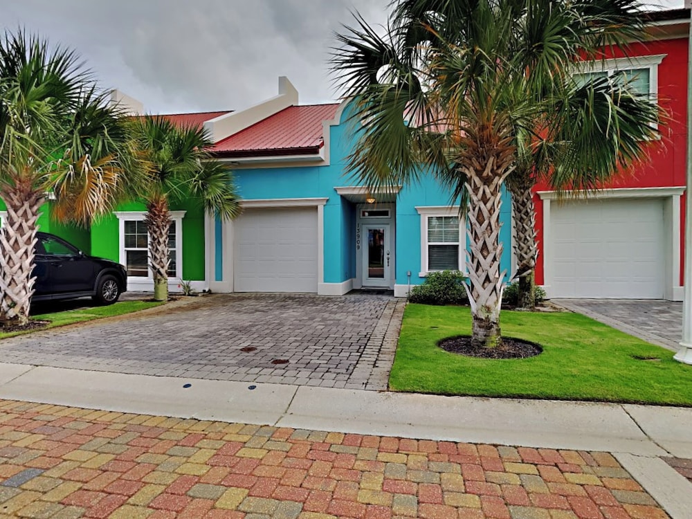 Banana Bay Townhome #13909 by Southern Vacation Rentals — 4-Star Luxury Hotel in Pensacola, United States
