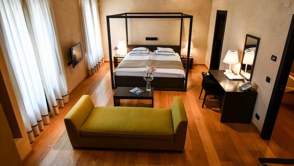 Hotel Kukuriku — hotel in Kastav
