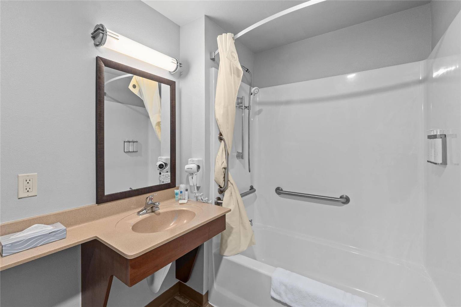 MainStay Suites Spokane Valley - photo 10