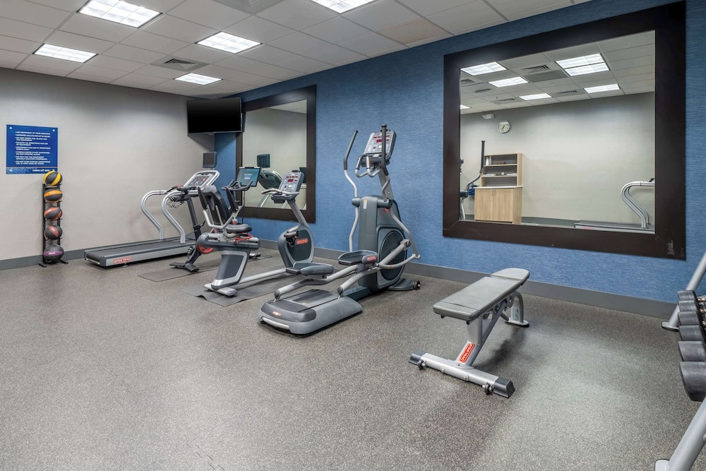 Hampton Inn Dahlgren - photo 35