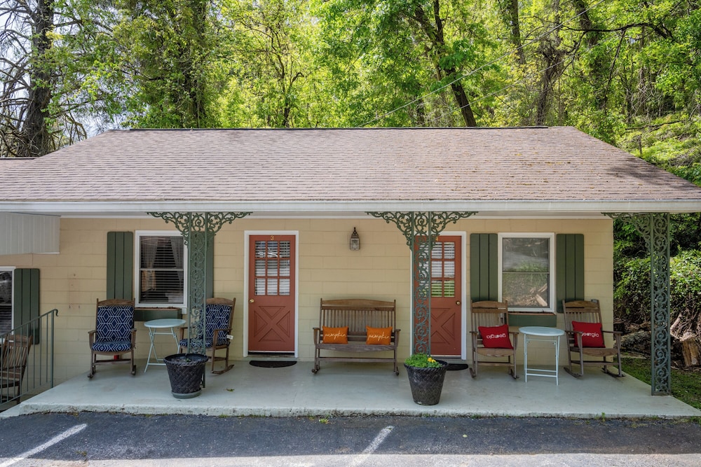 Mountain Aire Cottages & Inn - photo 278