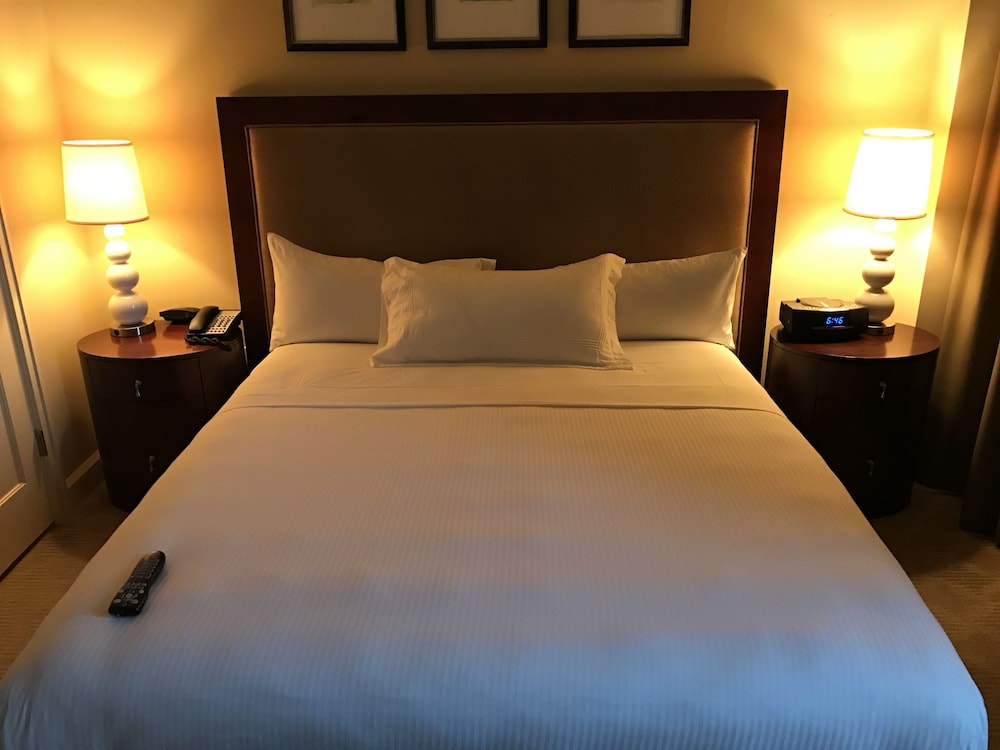 Palm Beach Singer Island Resort & Spa Luxury Suites - photo 11