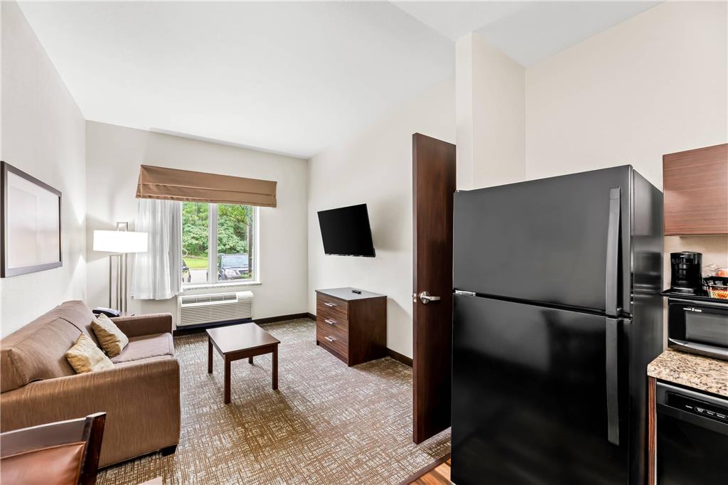 MainStay Suites Lufkin - photo 35