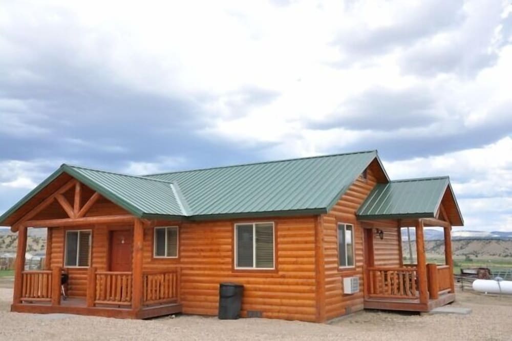 Bryce Country Cabins - photo 84