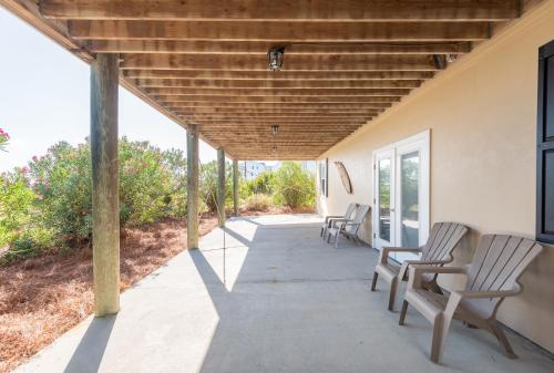 211 E Arctic Tee Fore Two Oceanfront 4 Bedrooms - photo 16