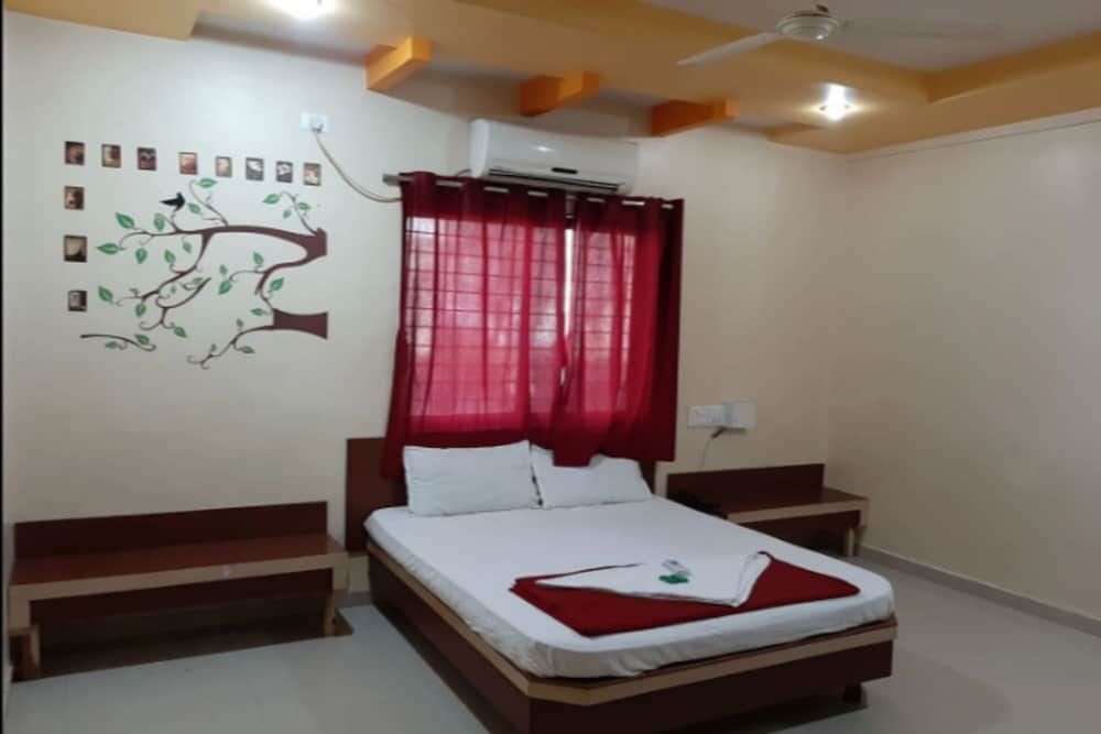Hotel Sai Aditya — Shirdi — photo 2