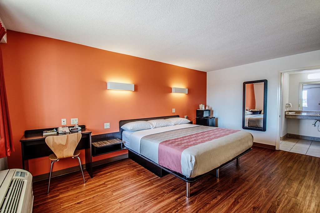 Motel 6 Martinsburg WV - photo 16