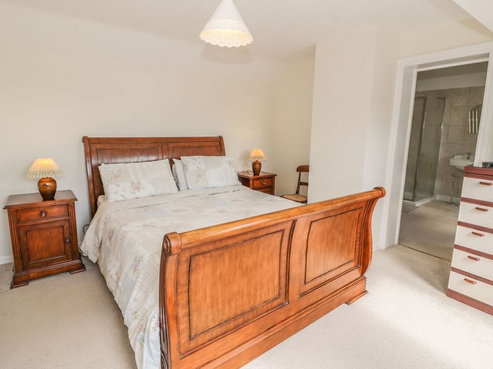 Bay View — 4-Star Luxury Hotel in Benllech, United Kingdom