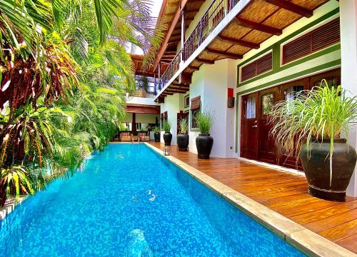 Casa Bubu Guest House — 4-Star Luxury Hotel in Granada, Nicaragua