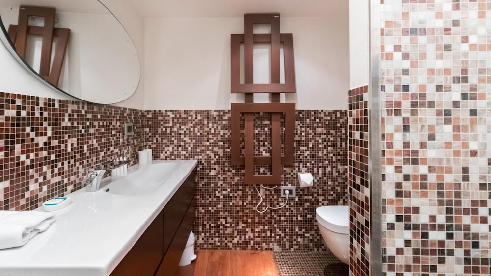 Italianway Carducci 21 — 4-Star Luxury Hotel in Milan, Italy