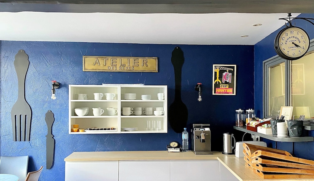 Hotel Abat Jour in Nantes, France