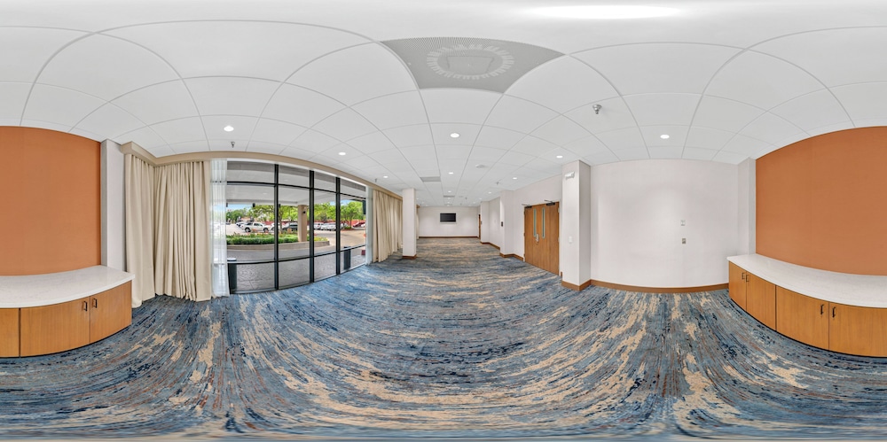 DoubleTree by Hilton Houston Medical Center Hotel & Suites - photo 64