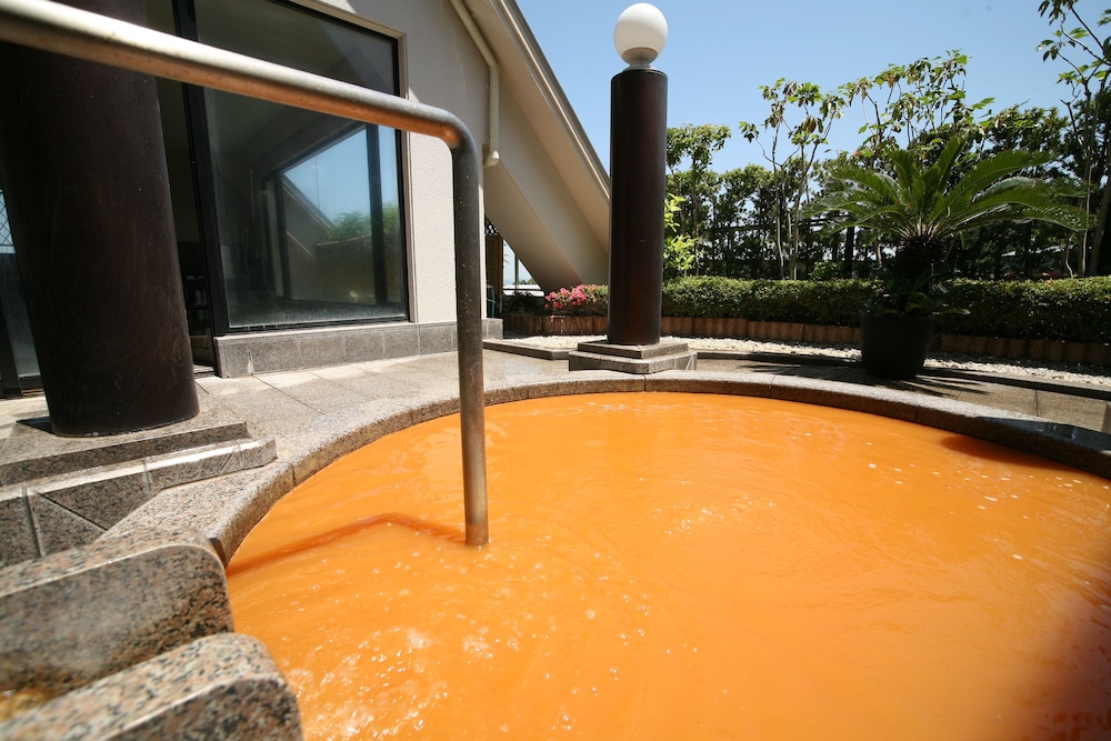 Arima Hot spring Ryokan Hanamusubi — 4-Star Luxury Hotel in Kobe, Japan