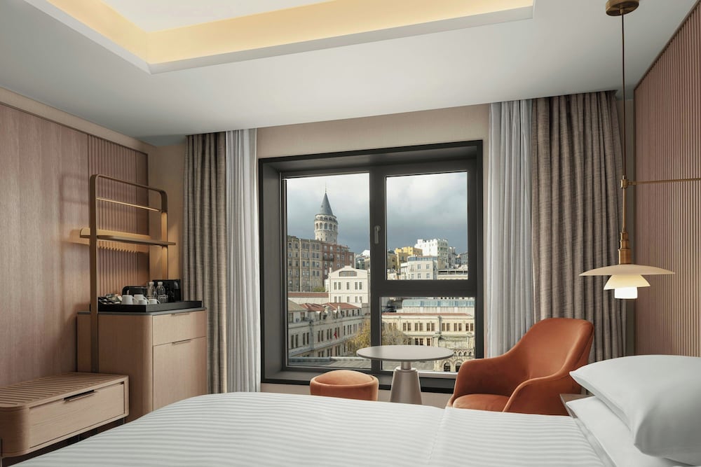 Delta Hotels by Marriott Istanbul Karakoy — 5-Star Luxury Hotel in Istanbul, Turkey
