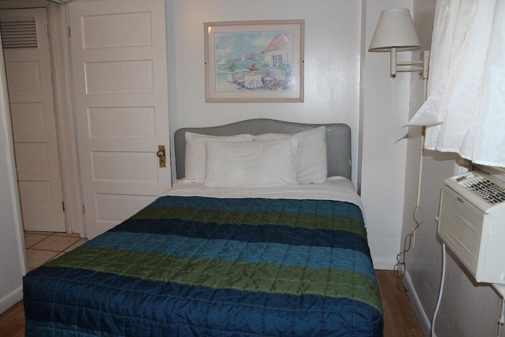 Surf Villa Hotel - photo 11