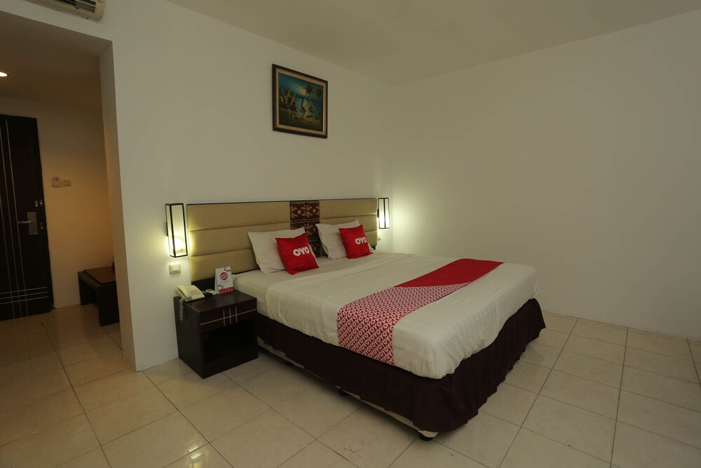 OYO 1724 Hotel Sembilan Sembilan in Banjarmasin, Indonesia